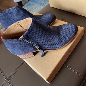 Lucky Brand blue suede booties.